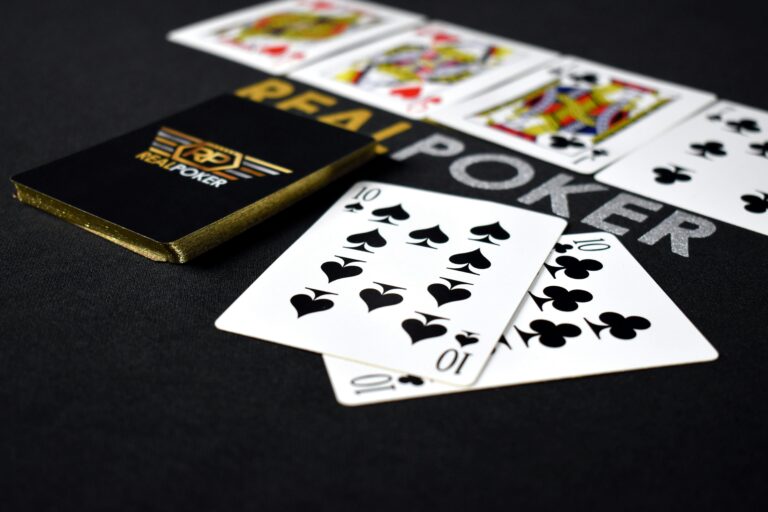 The Trap online betting mobile interface