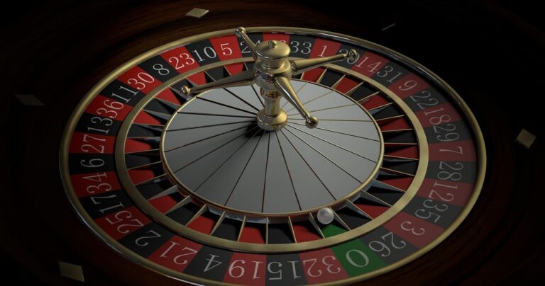 Auto Roulette game wheel spinning online
