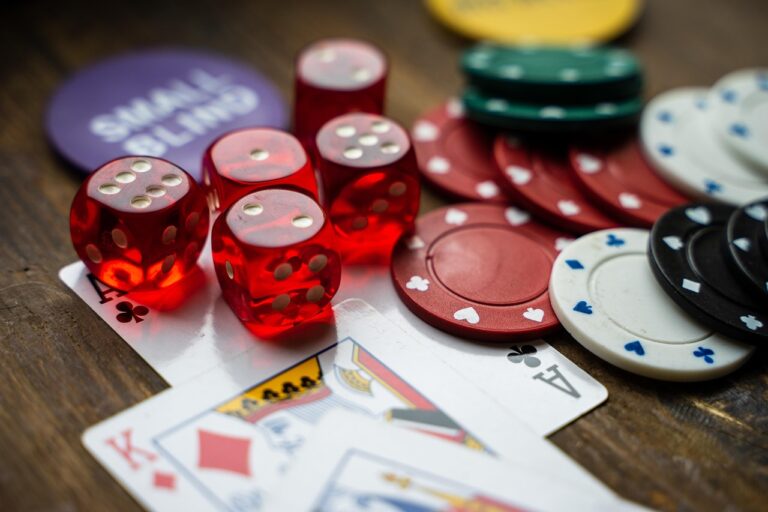 Play Live Andar Bahar India on mobile