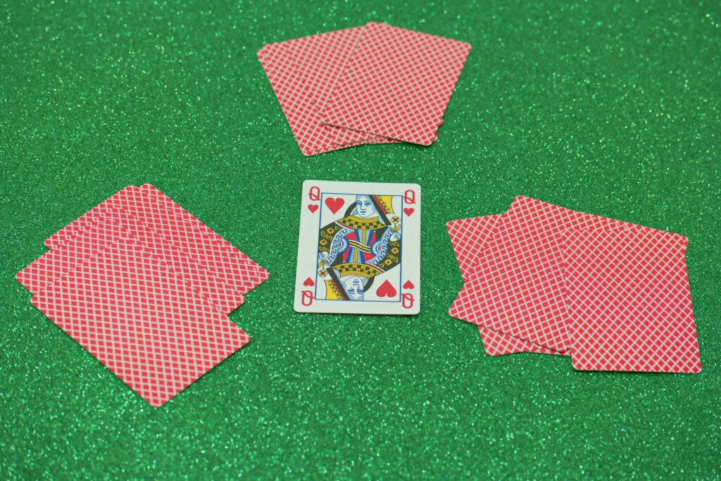 Hilo card game online