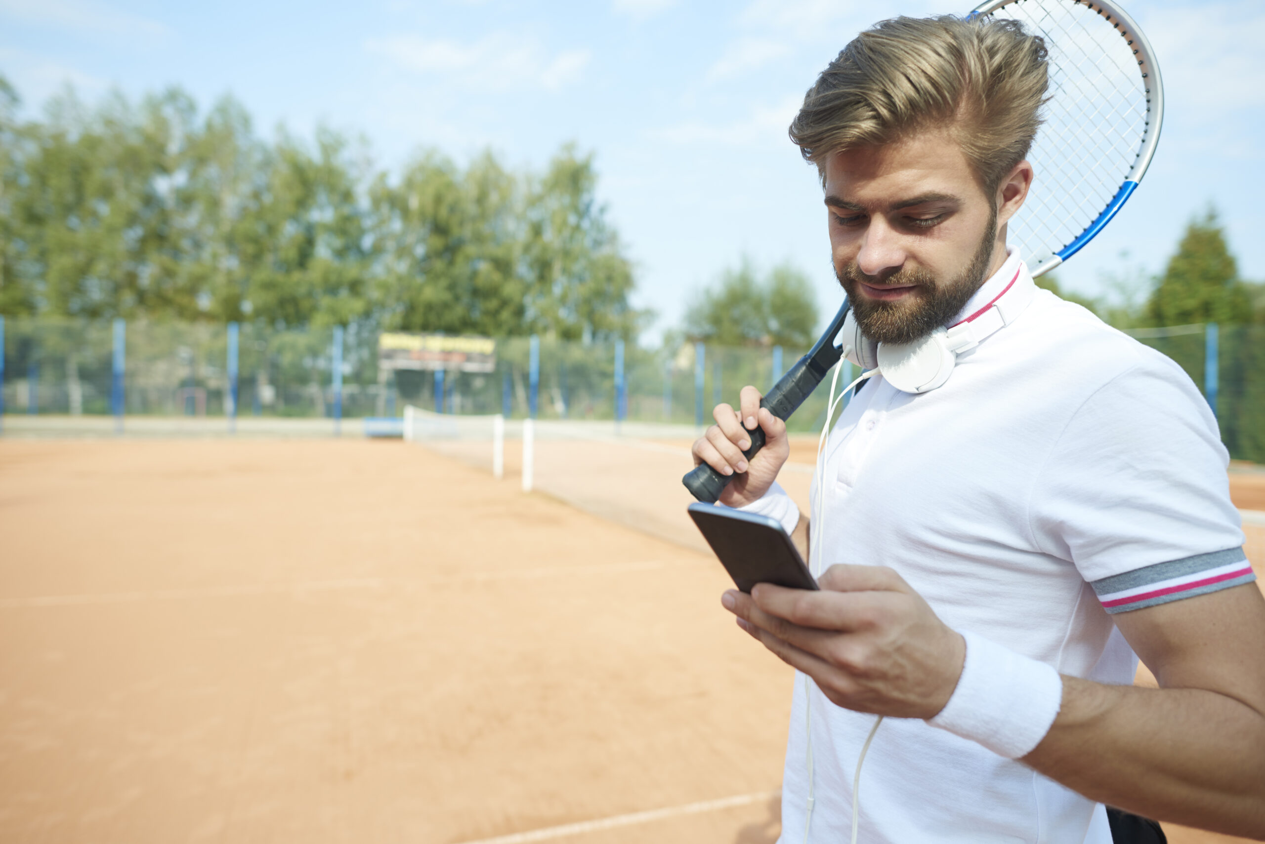 Real-time odds on tennis betting app India during live match