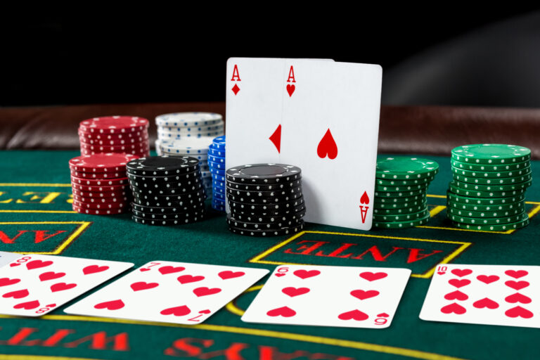 Trio betting online interface on mobile screen India